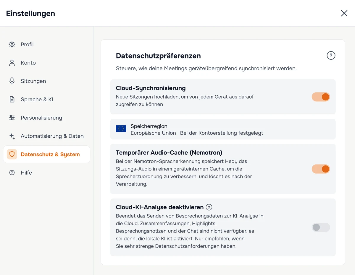 Der Bereich „Datenschutzpräferenzen“ in den Hedy-Einstellungen mit dem Schalter „Cloud-Synchronisierung“, der schreibgeschützten Zeile „Speicherregion“ mit dem Wert „Europäische Union · Bei der Kontoerstellung festgelegt“ und dem ausgeschalteten Schalter „Cloud-KI-Analyse deaktivieren“