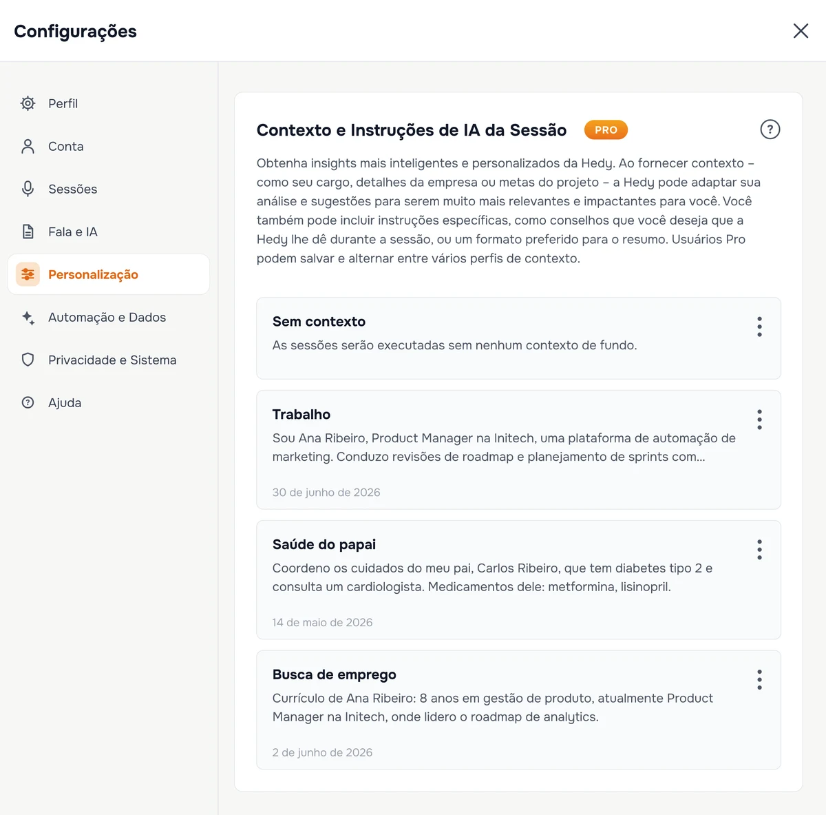 A seção Contexto e Instruções de IA da Sessão nas configurações do Hedy, com contextos personalizados salvos
